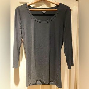 Talbots size small, EUC. Makes any outfit look good. Small.